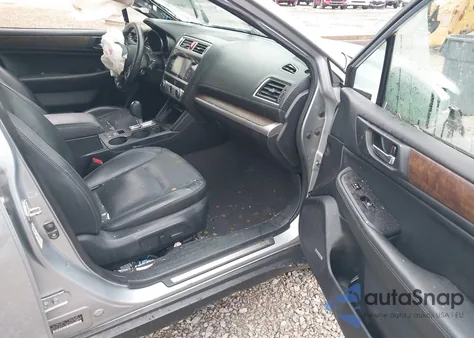 2015 Subaru Outback 2.5I Limited z USA, uszkodzony, nr VIN 4S4BSBLC4F3285387